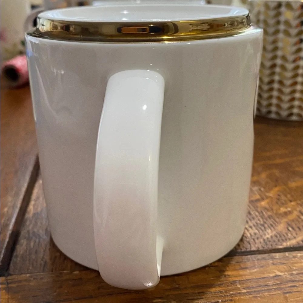 Williams Sonoma “S” Mug in Gold on White Porcelain. Unused Condition. Large Mug